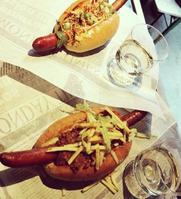 Daily Dog catering op een zakelijk borrel event
